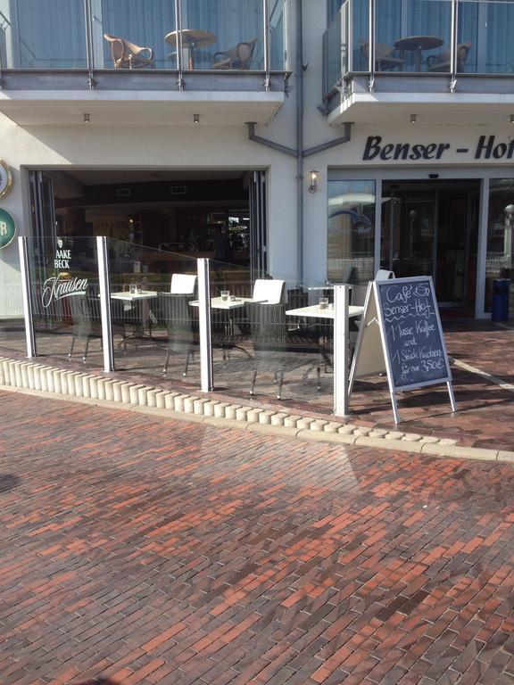 Nordseehotel Benser Hof Am Hafen เบนซาซิเออ ภายนอก รูปภาพ