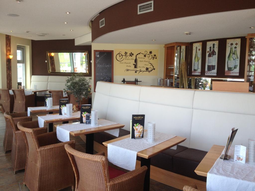 Nordseehotel Benser Hof Am Hafen เบนซาซิเออ ภายนอก รูปภาพ