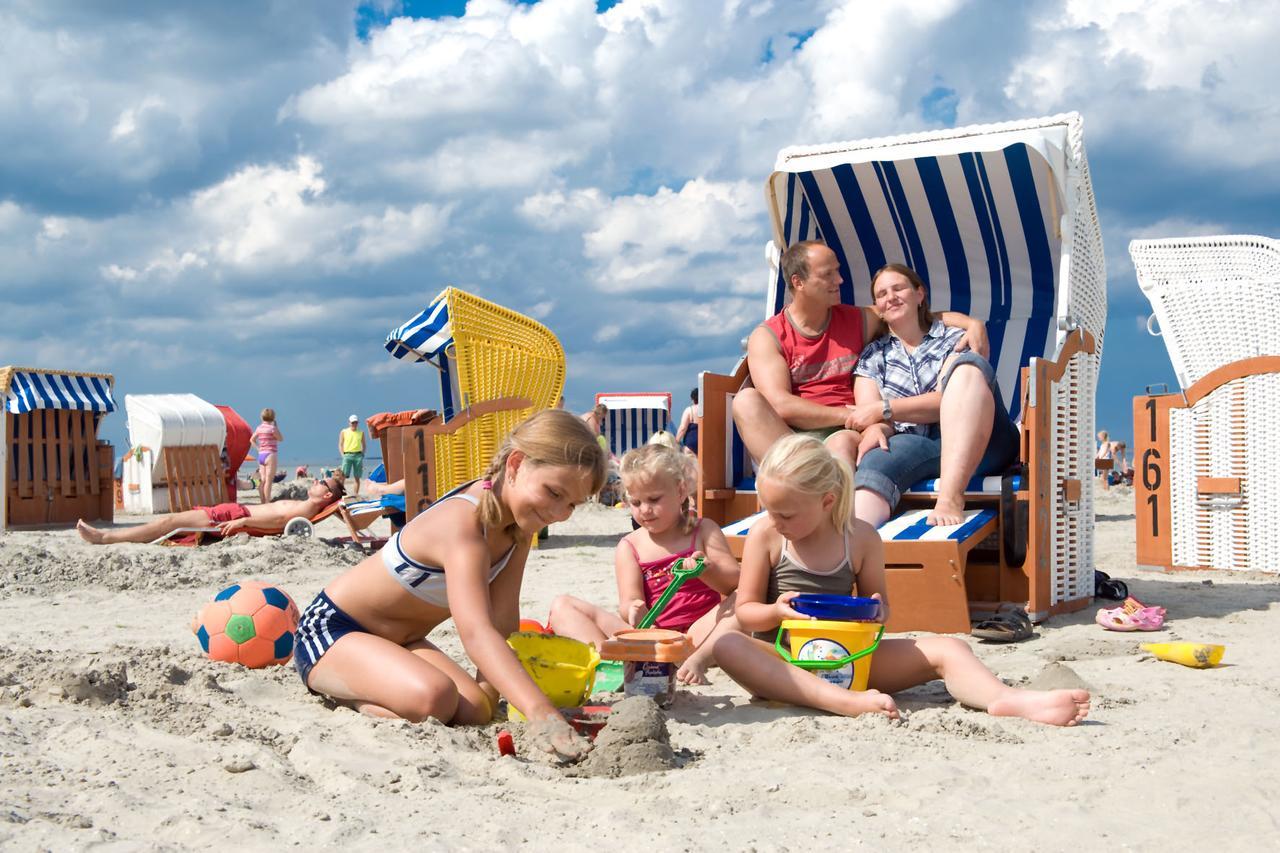 Nordseehotel Benser Hof Am Hafen เบนซาซิเออ ภายนอก รูปภาพ