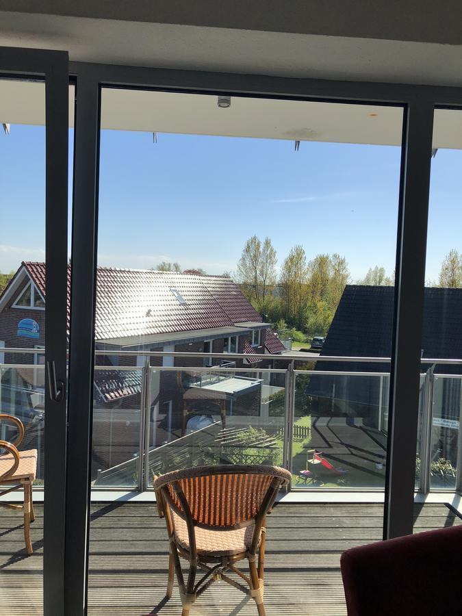Nordseehotel Benser Hof Am Hafen เบนซาซิเออ ภายนอก รูปภาพ